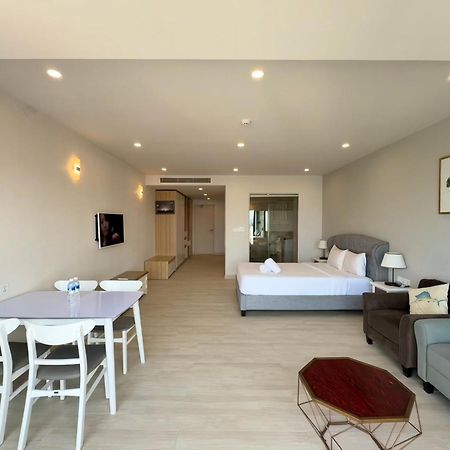 Gold Coast Nha Trang Luxury Apartment - Ocean View Bagian luar foto